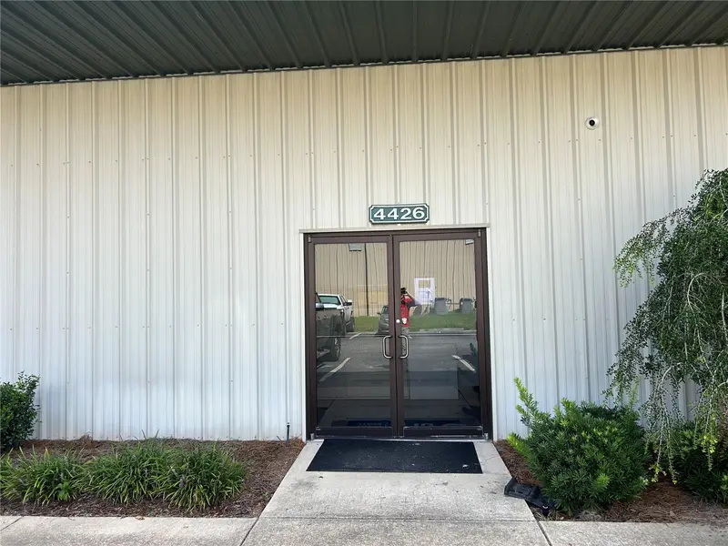 4426 Ne 83rd Rd #4426, FL