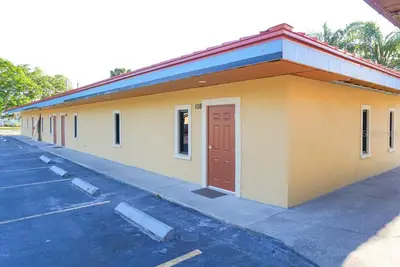 5207 26th Street, FL