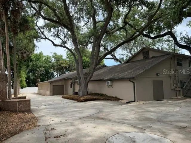 112 N Poplar Ave #1010, FL