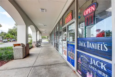 TAMPA, FL
