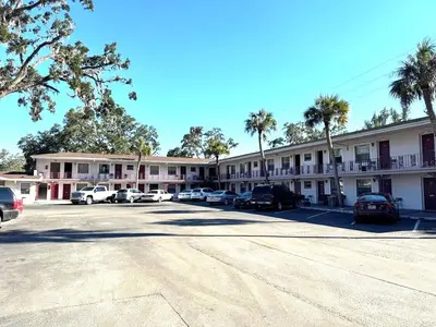 16872 Highway 19, FL