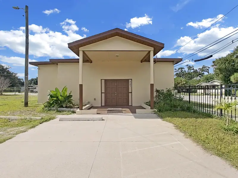 4501 N 42nd St, FL