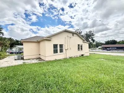 1020 Main Street, FL