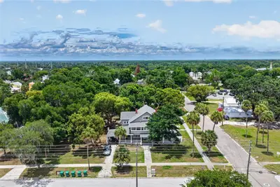 527 Lemon Avenue, FL