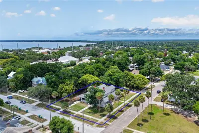 527 Lemon Avenue, FL