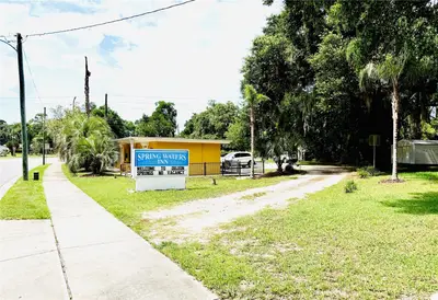 4851 Us Highway 17 Highway, FL