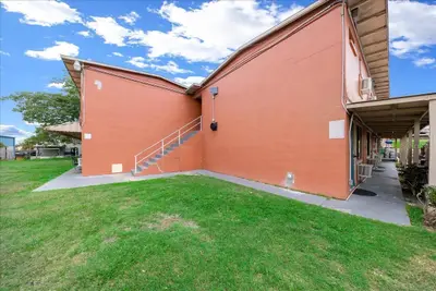 2210 Pine Avenue, FL