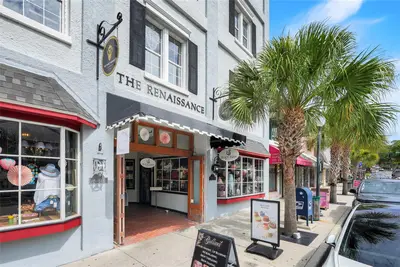 411 N Donnelly St, FL