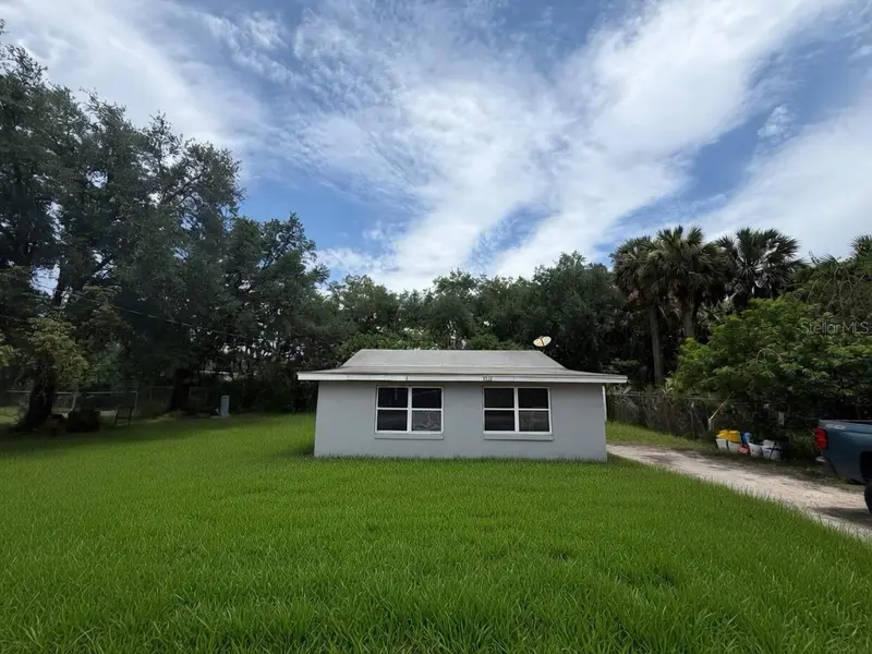 3312 W 5th St, FL