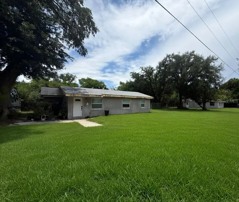 3316 W 5th St, FL