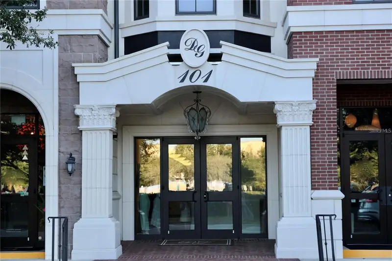 330 W Morse Blvd #104, FL