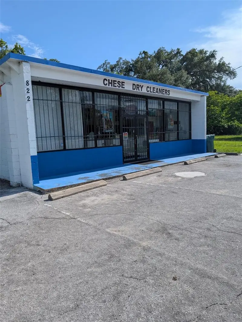 822 Sw Broadway St, FL