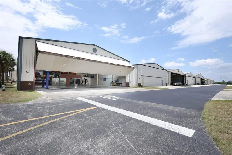 1312 Apopka Airport Rd, FL