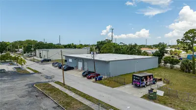 2169 10th Street, FL