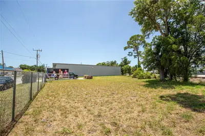 2169 10th Street, FL