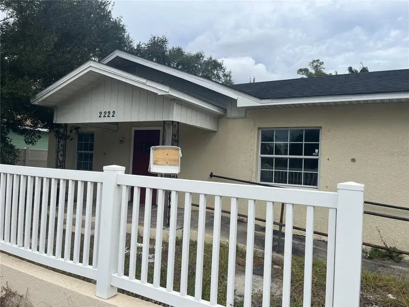 2222 E Dr Martin Luther King Jr Blvd, FL