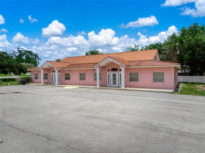 401 W Interlake Blvd, FL