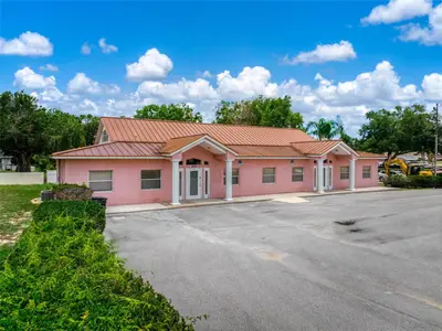 401 Interlake Boulevard, FL