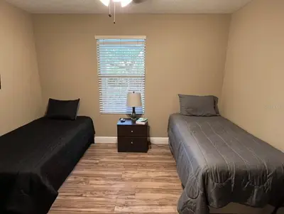 1209 Dixie Highway, FL