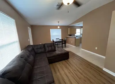 2211 3rd Street, FL