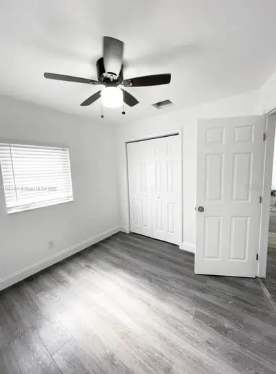 710 9th Street, FL