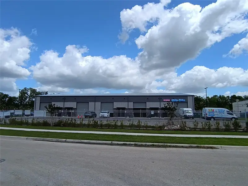 1800 Corporate Center Ln, FL