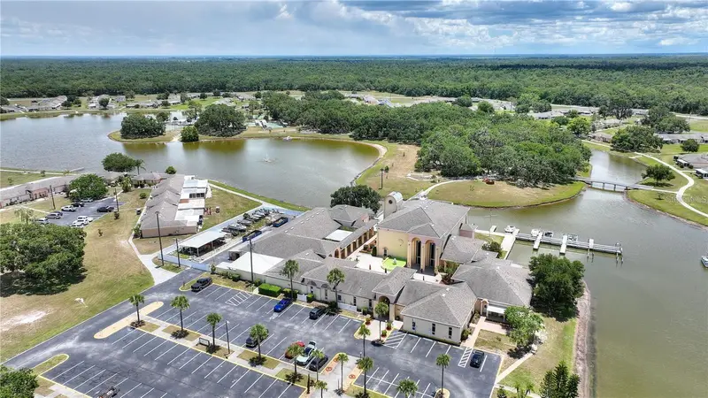 500 Club Cir, FL