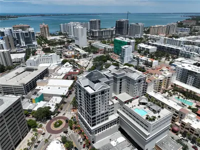 50 Central Avenue, FL