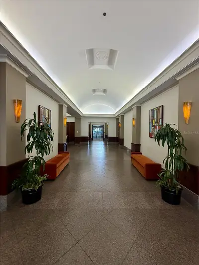50 Central Avenue, FL