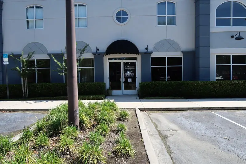 448 S Alafaya Trl #4, FL