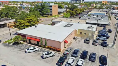241 Nokomis Avenue, FL