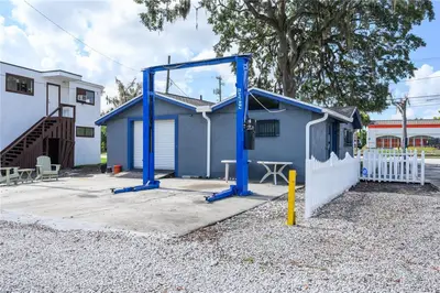 377 State Road 434, FL