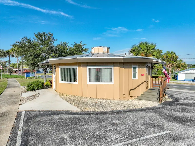 811 S Bay St, FL