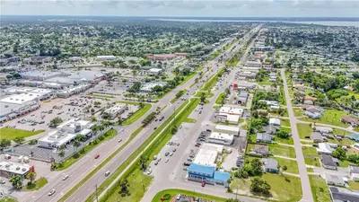 3231 Tamiami Trail, FL