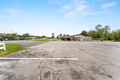 17313 Us Hwy 301, FL