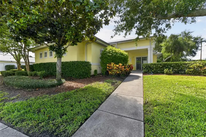 2555 Pinellas Point Dr S, FL