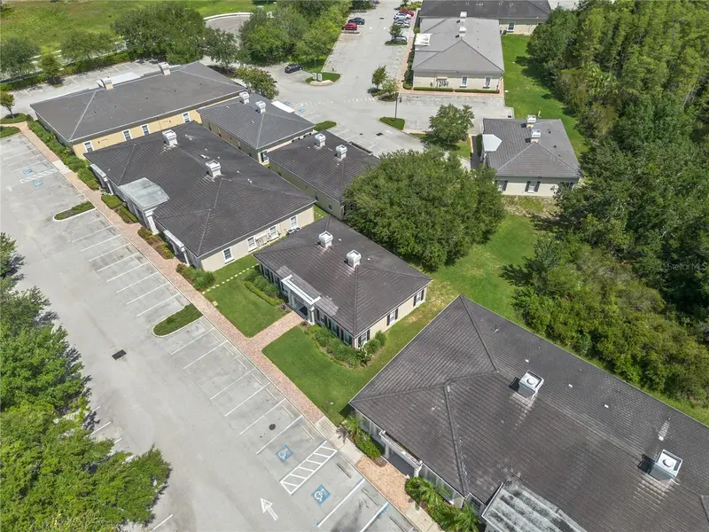5381 Primrose Lake Cir, FL