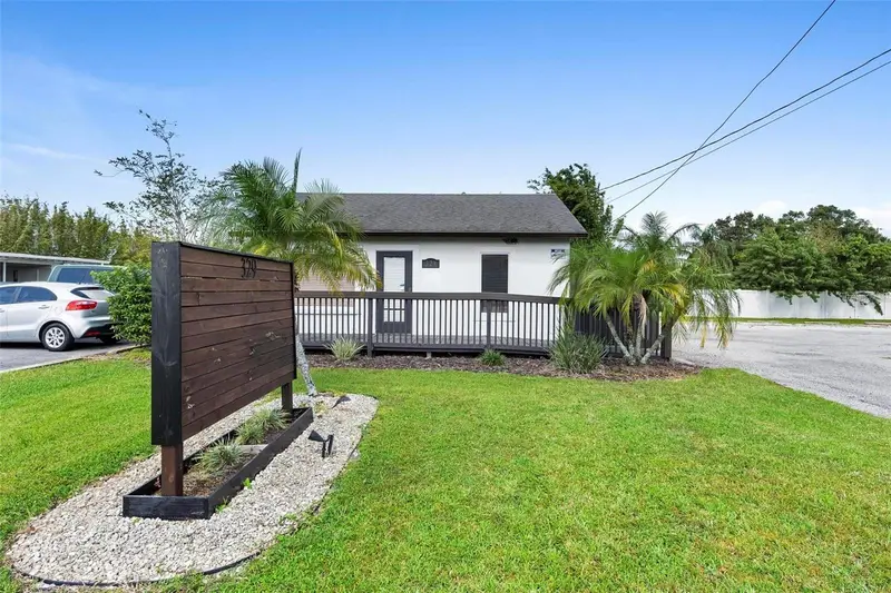 329 Franklin St, FL