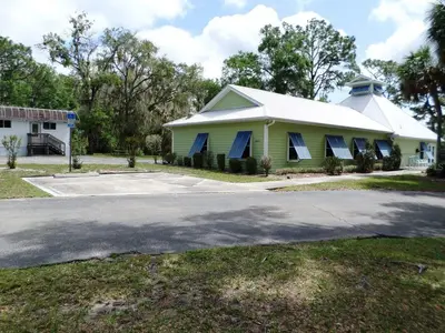 8621 Sw 200th Cir, FL