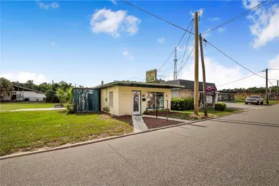 29 10th Street, FL