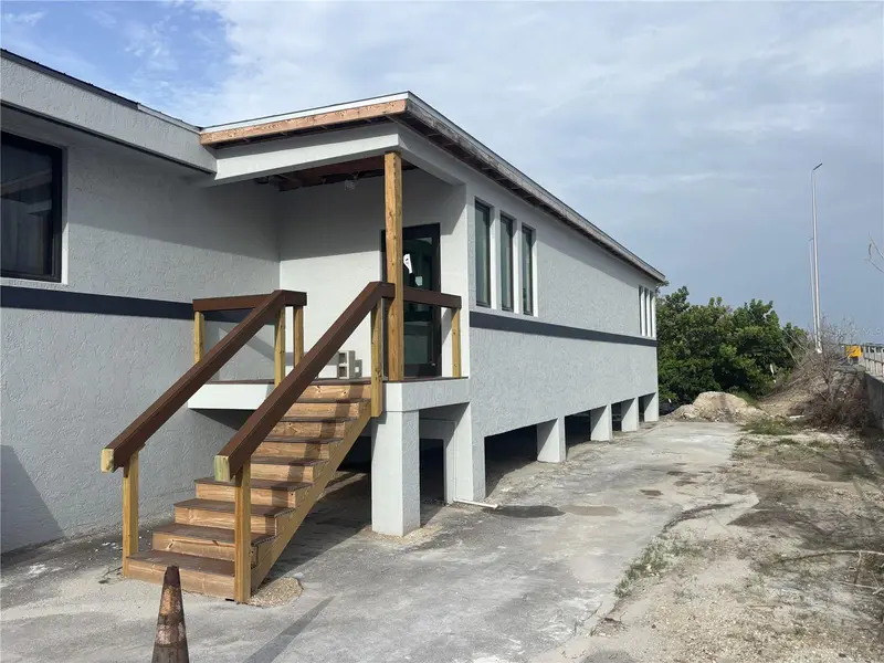 1499 S Mccall Rd, FL