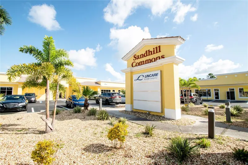24420 Sandhill Blvd, FL
