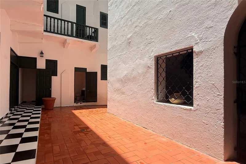 57 Calle San Jose, PR