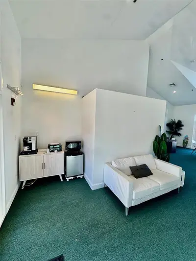 101 Bay Boulevard, FL