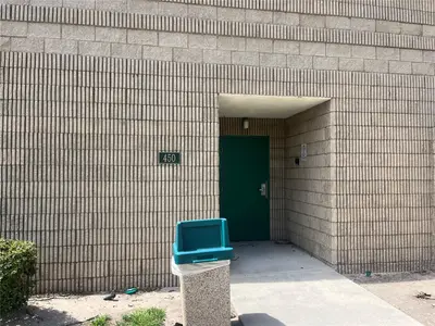 450 Main Street, FL