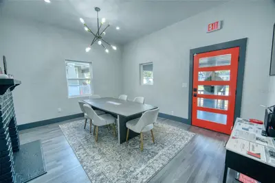 141 Avenue E, FL
