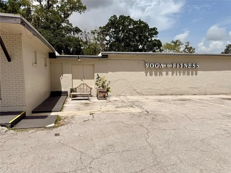 209 Ponce De Leon Blvd, FL