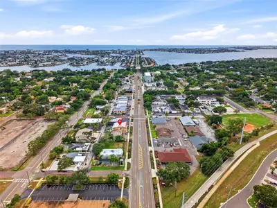 7024 Central Avenue, FL