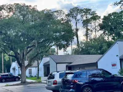 2727 43rd Street, FL