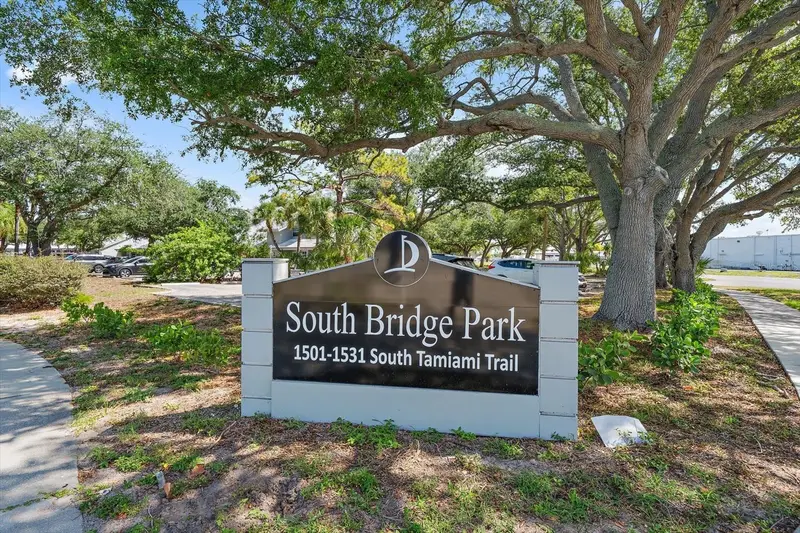 1521 Tamiami Trl S #3a, FL